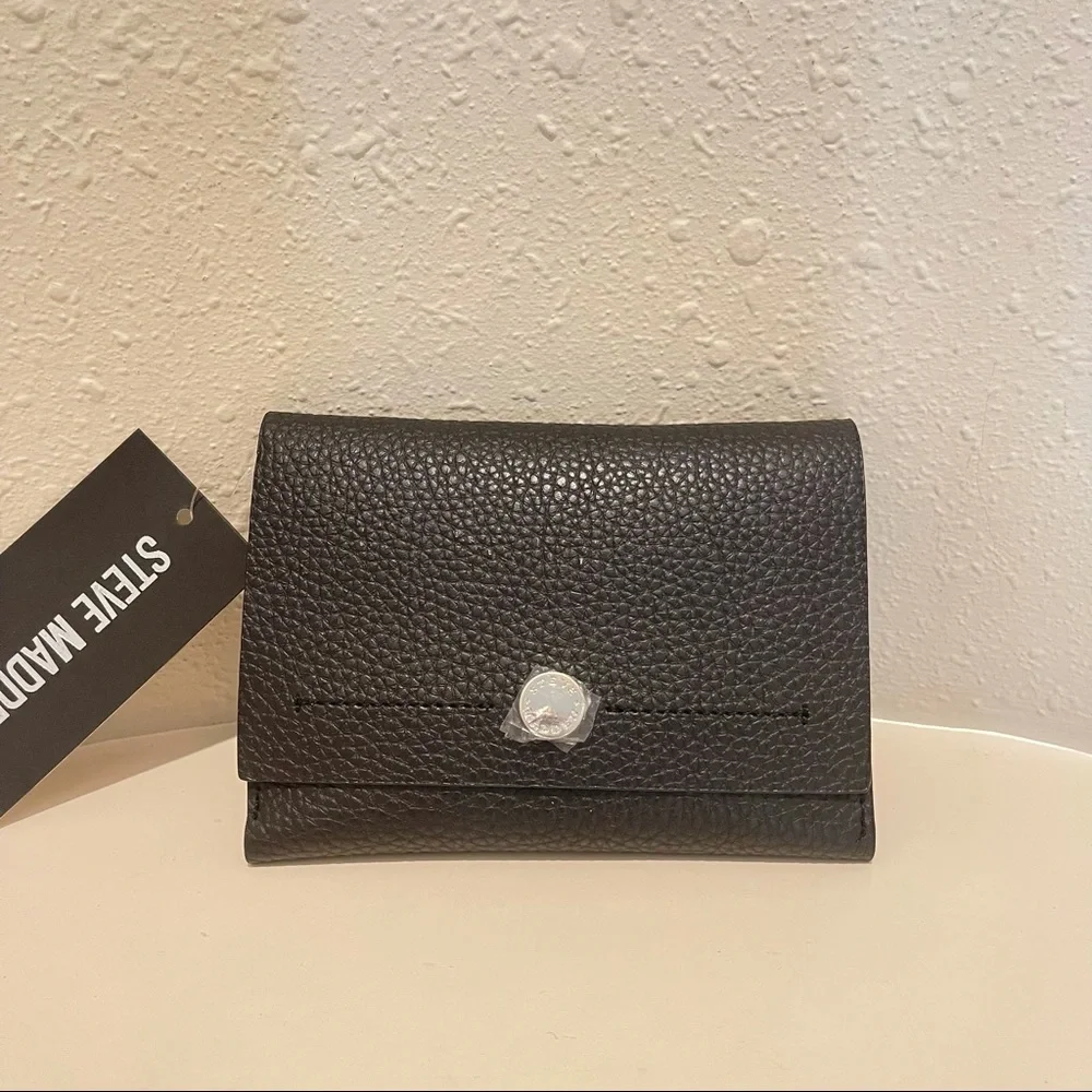 Steve Madden Brandie Black Wallet OS NWT